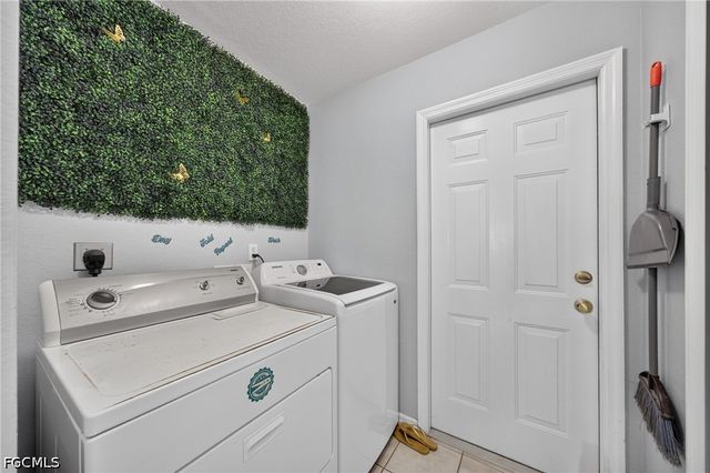 2613 SW 27th ST, Cape Coral, FL 33914