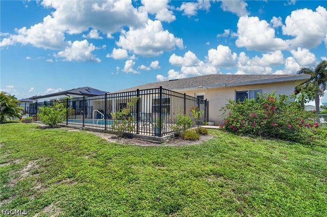2613 SW 27th ST, Cape Coral, FL 33914