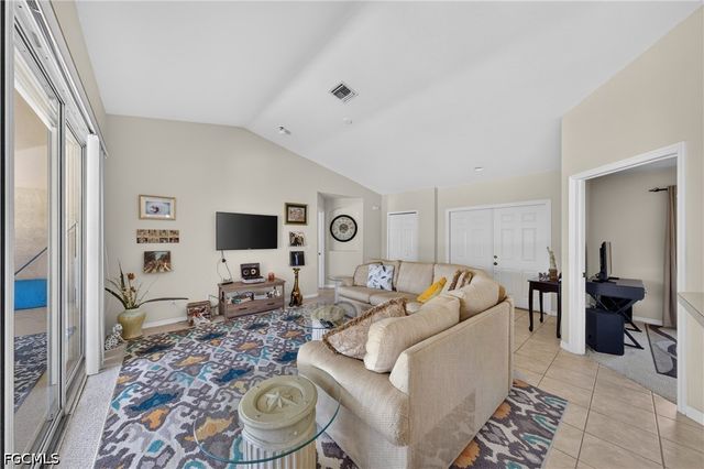 2613 SW 27th ST, Cape Coral, FL 33914