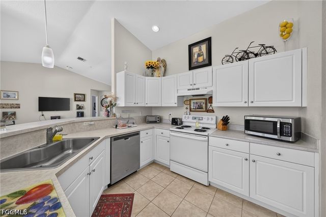 2613 SW 27th ST, Cape Coral, FL 33914