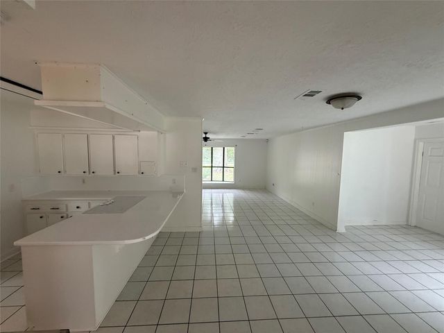 14275 Five Guinea Lane, Conroe, TX 77302
