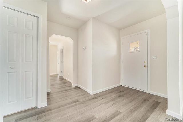 24614 Taft Road, Novi, MI 48375