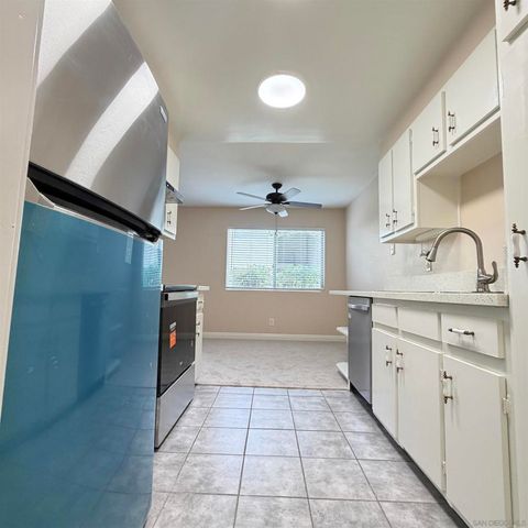 8641 Lake Murray Blvd Unit 7, San Diego, CA 92119