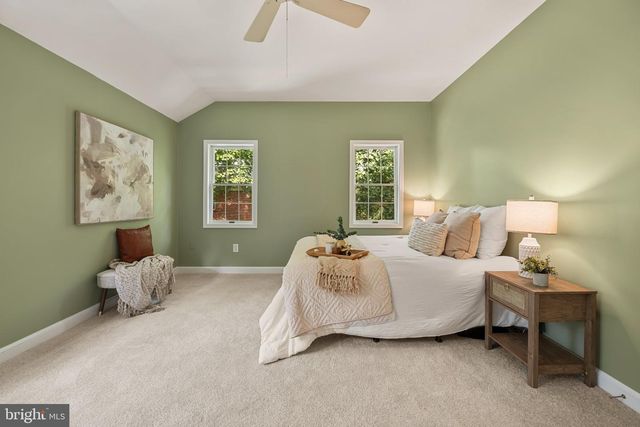 1750 OVERLOOK DR, Silver Spring, MD 20903