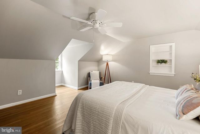 1750 OVERLOOK DR, Silver Spring, MD 20903