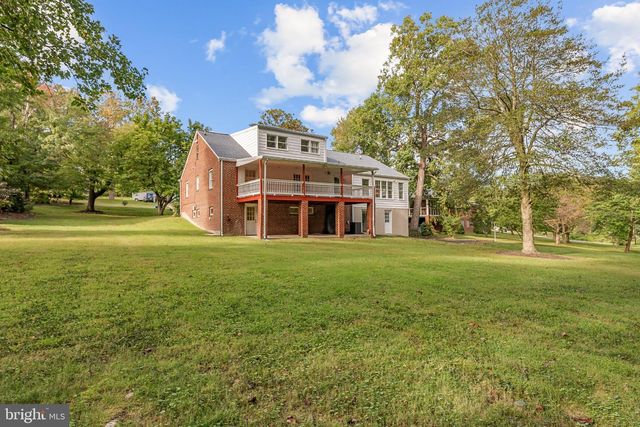 1750 OVERLOOK DR, Silver Spring, MD 20903