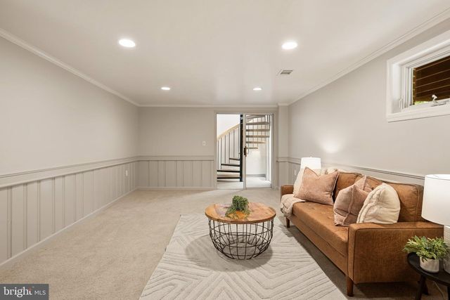 1750 OVERLOOK DR, Silver Spring, MD 20903