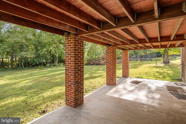 1750 OVERLOOK DR, Silver Spring, MD 20903