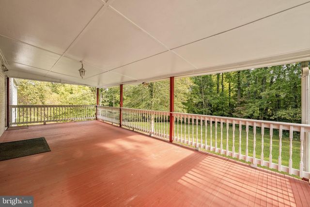 1750 OVERLOOK DR, Silver Spring, MD 20903