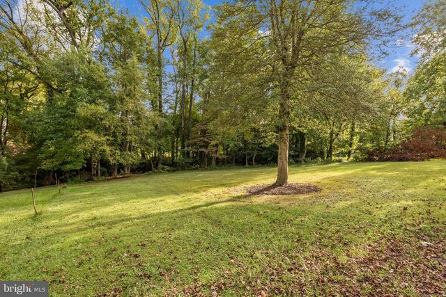 1750 OVERLOOK DR, Silver Spring, MD 20903