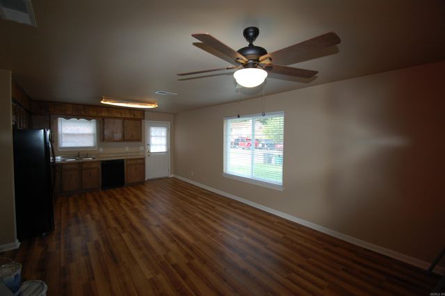 606 Brierley Drive, Sherwood, AR 72120