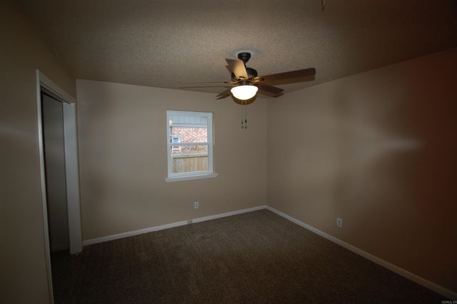606 Brierley Drive, Sherwood, AR 72120