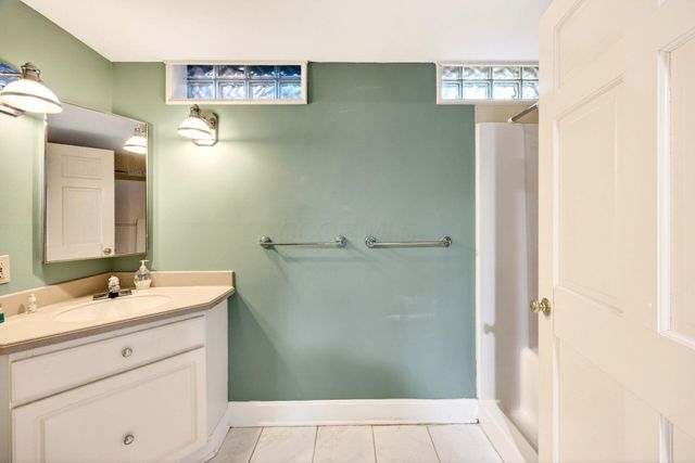 2433 Brookwood Road, Columbus, OH 43209