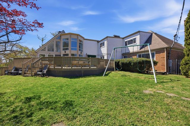 2433 Brookwood Road, Columbus, OH 43209