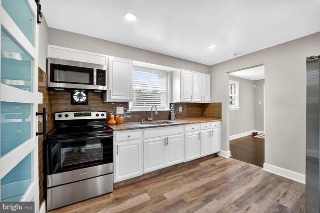 5918 ROBIN LN, Suitland, MD 20746