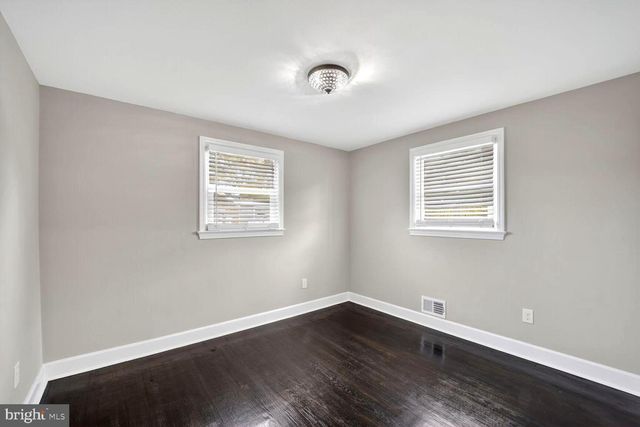 5918 ROBIN LN, Suitland, MD 20746