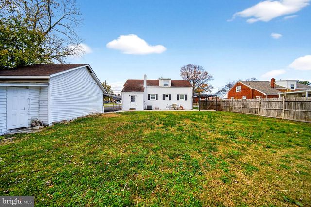 5918 ROBIN LN, Suitland, MD 20746