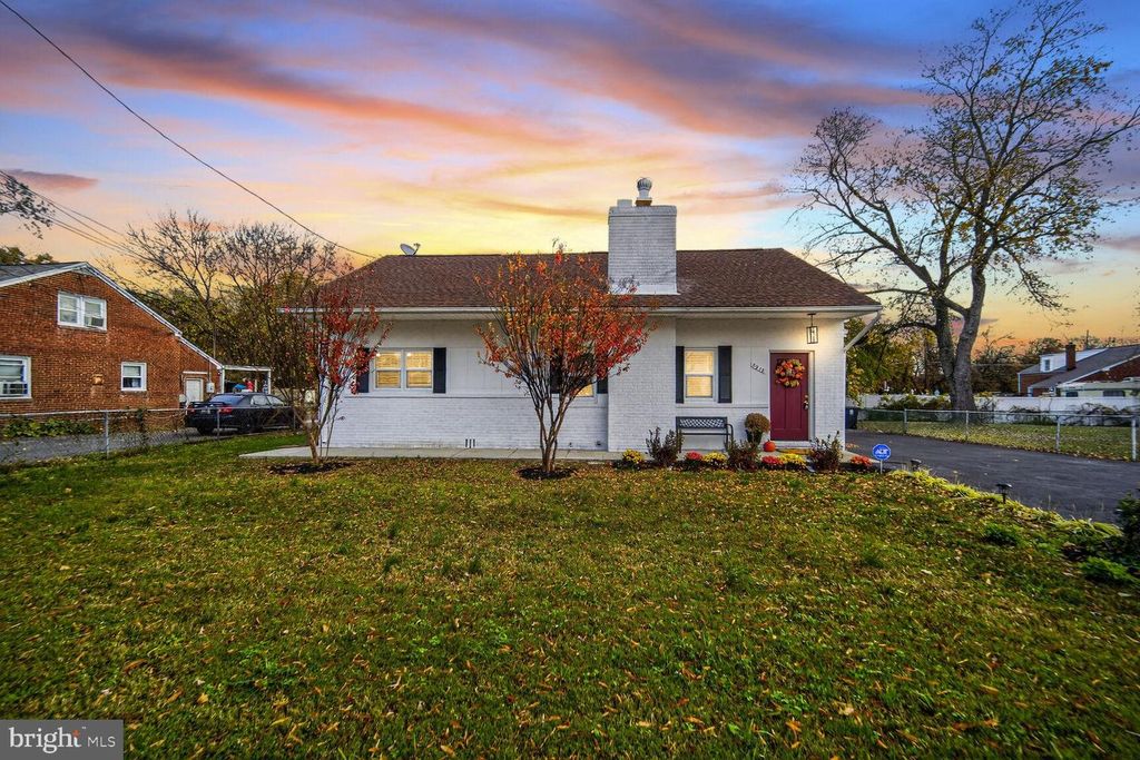 5918 ROBIN LN, Suitland, MD 20746