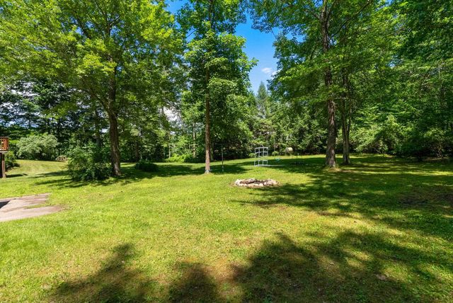 295 Stepping Stone Road, Lee, NH 03861