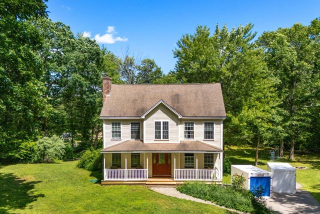 295 Stepping Stone Road, Lee, NH 03861