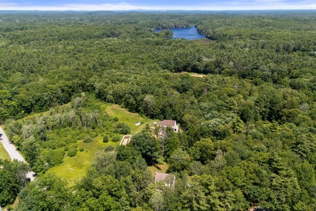 295 Stepping Stone Road, Lee, NH 03861
