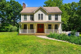 295 Stepping Stone Road, Lee, NH 03861