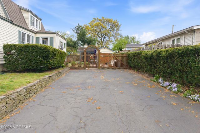 114 Ocean Boulevard, Keyport, NJ 07735