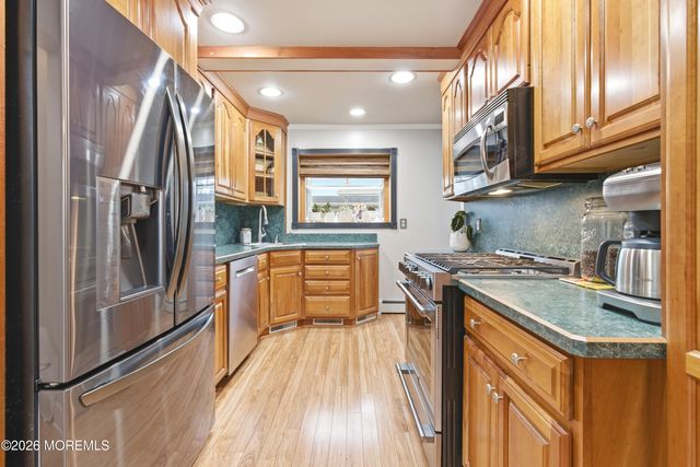 114 Ocean Boulevard, Keyport, NJ 07735