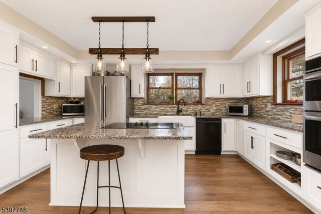 53 Jacobs Rd, Rockaway Twp., NJ 07866