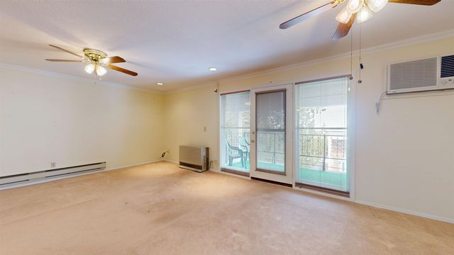 100 Kennedy Dr Apt 74, South Burlington, VT 05403