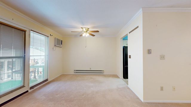 100 Kennedy Dr Apt 74, South Burlington, VT 05403