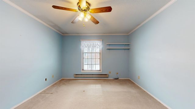 100 Kennedy Dr Apt 74, South Burlington, VT 05403