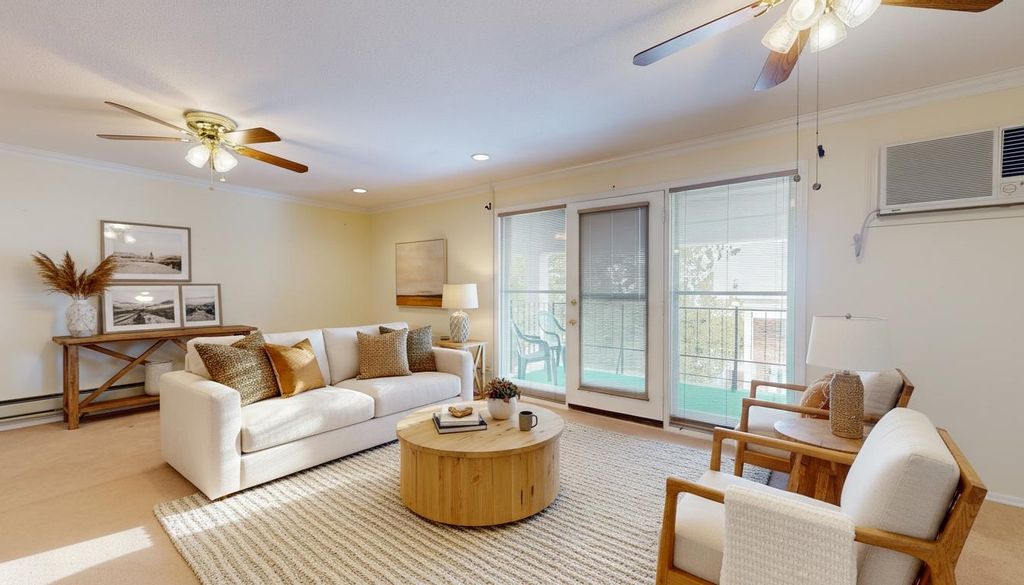 100 Kennedy Dr Apt 74, South Burlington, VT 05403