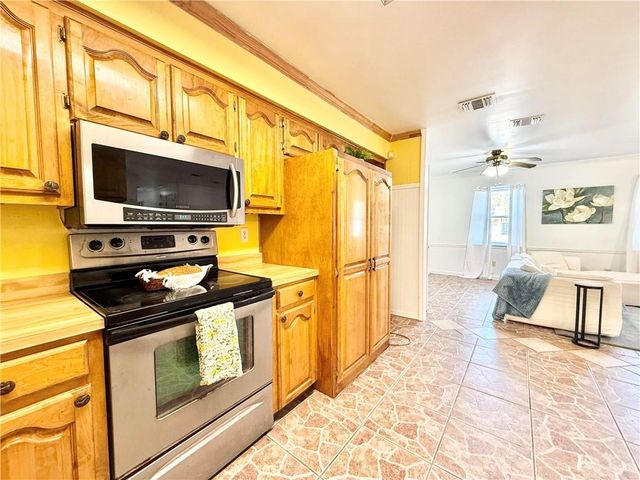 7251 Knollwood Road, Mobile, AL 36619