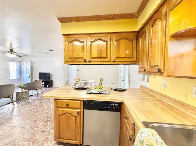 7251 Knollwood Road, Mobile, AL 36619