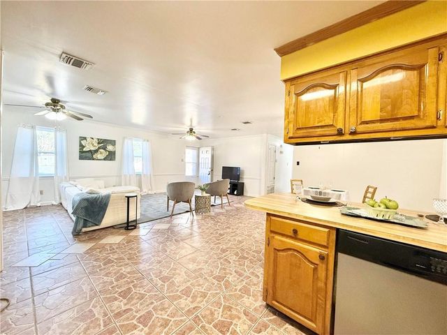 7251 Knollwood Road, Mobile, AL 36619