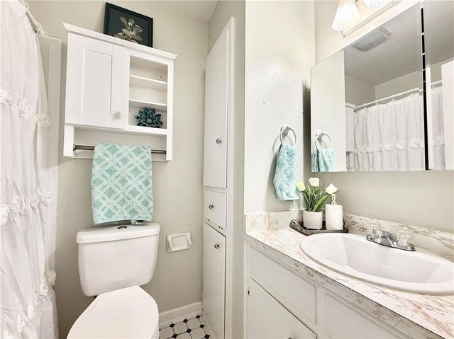 7251 Knollwood Road, Mobile, AL 36619