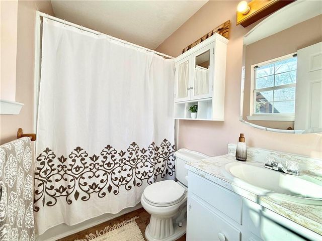 7251 Knollwood Road, Mobile, AL 36619