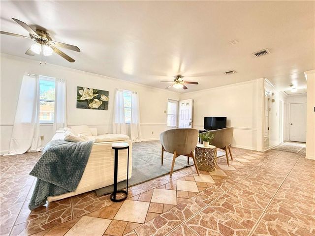 7251 Knollwood Road, Mobile, AL 36619