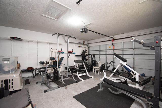 21566 Arbor Way, Boca Raton, FL 33433