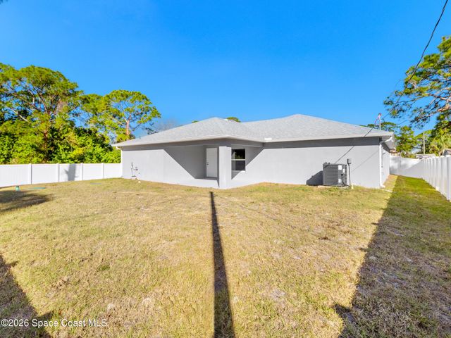 140 Brown Street SE, Palm Bay, FL 32909