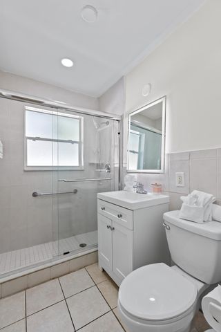 1761 NE 55th Street 2, Fort Lauderdale, FL 33334