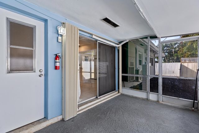 1761 NE 55th Street 2, Fort Lauderdale, FL 33334