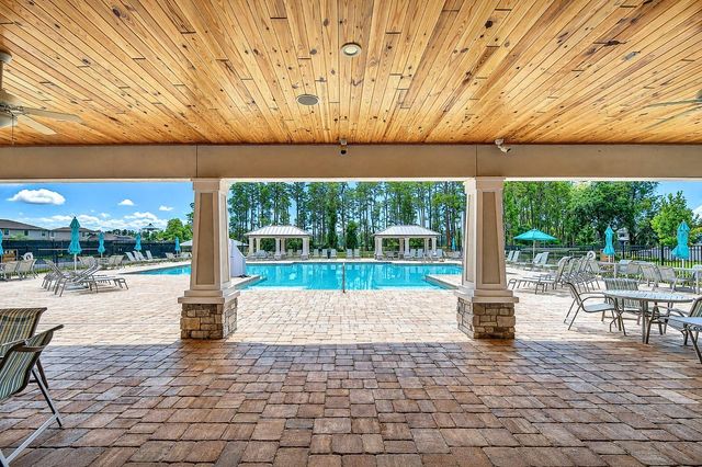 1621 LEAF FLOWER LANE, Lutz, FL 33558
