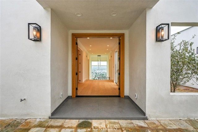 10050 Olivia Ter, Sun Valley (los Angeles), CA 91352