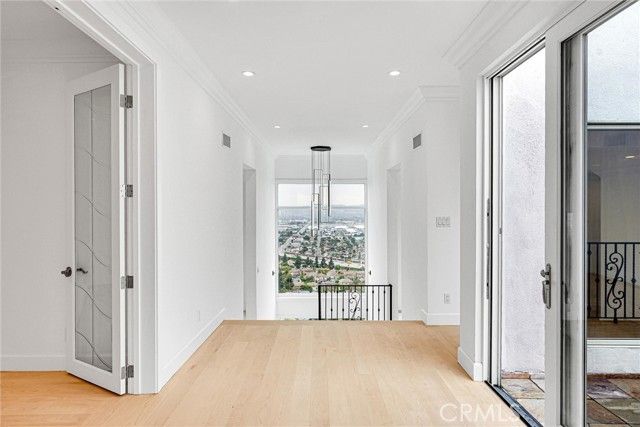 10050 Olivia Ter, Sun Valley (los Angeles), CA 91352