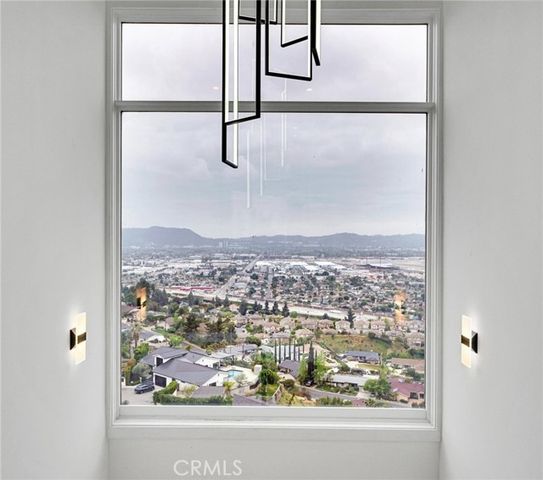 10050 Olivia Ter, Sun Valley (los Angeles), CA 91352