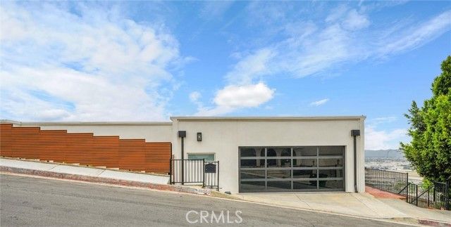 10050 Olivia Ter, Sun Valley (los Angeles), CA 91352