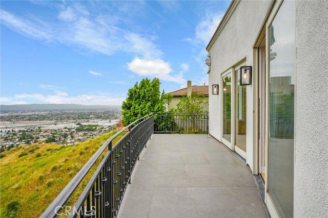 10050 Olivia Ter, Sun Valley (los Angeles), CA 91352