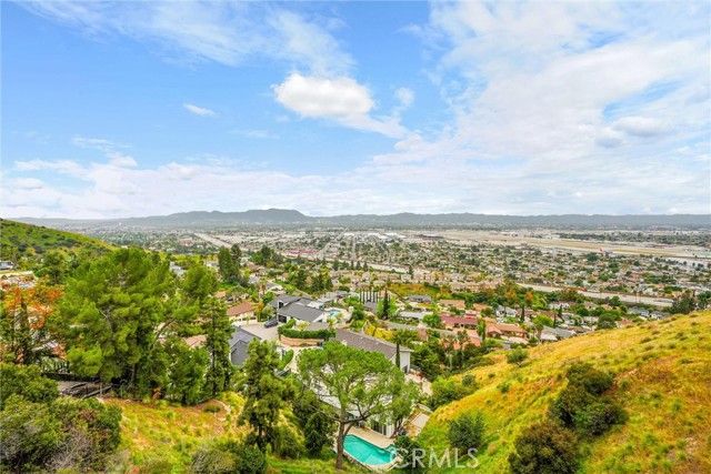 10050 Olivia Ter, Sun Valley (los Angeles), CA 91352